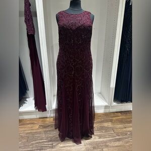 LV22104 La Valetta by Mon Cheri Mothers Dress Evening